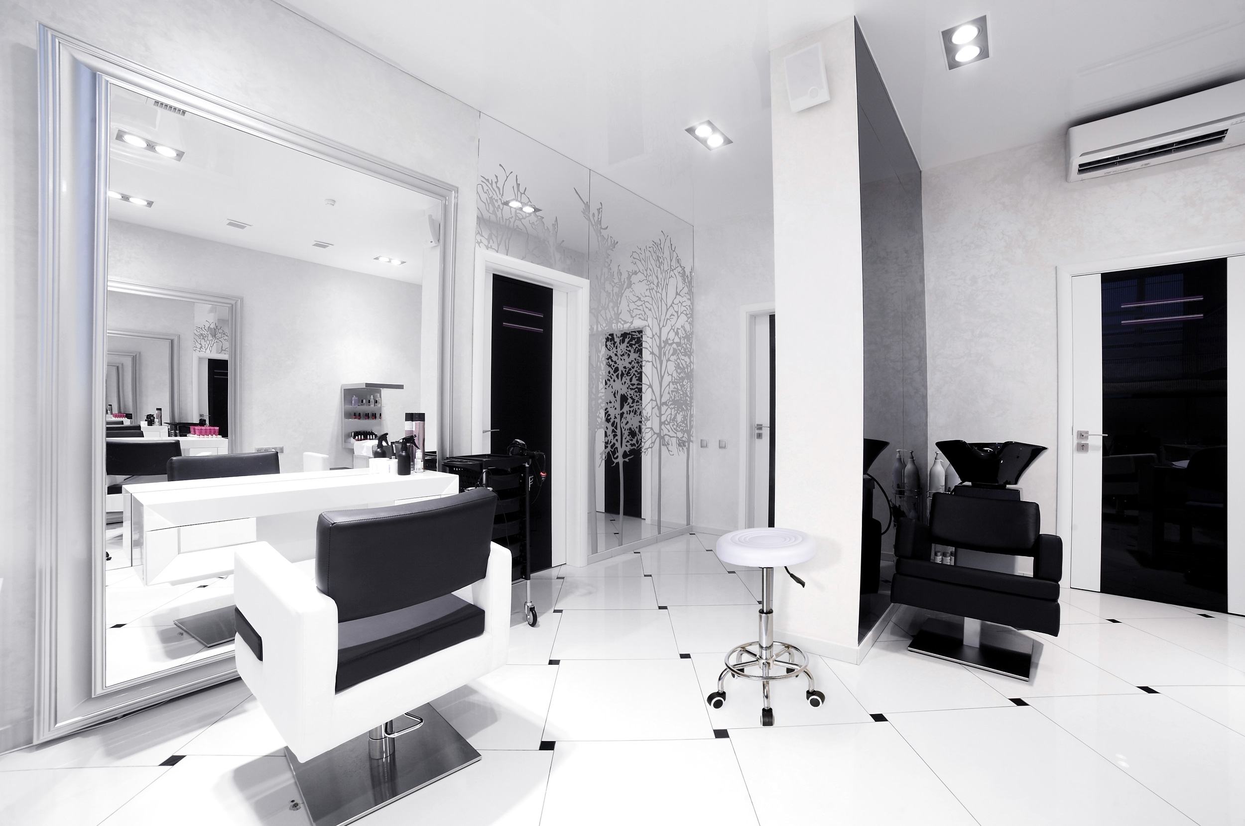 Taboret fryzjerski kosmetyczny MONZA biały - obrazek 3