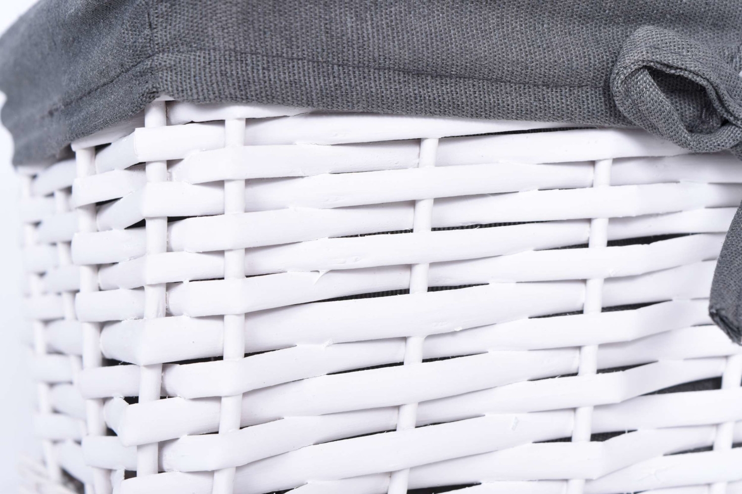 Koszyk wiklinowy 30x20x15 cm - biało-szary - obrazek 5
