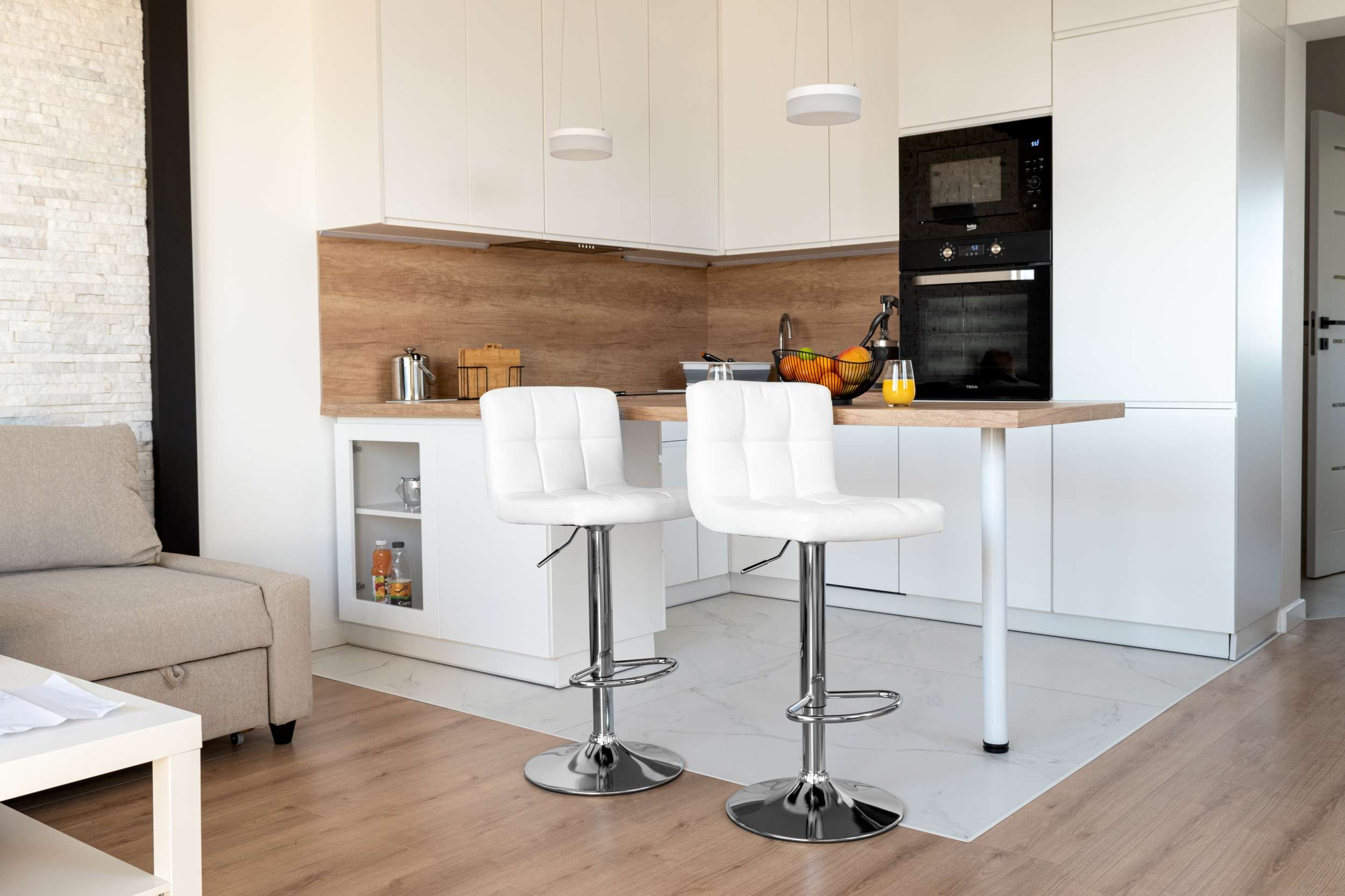 Hoker krzesło barowe Arako białe - obrazek 2