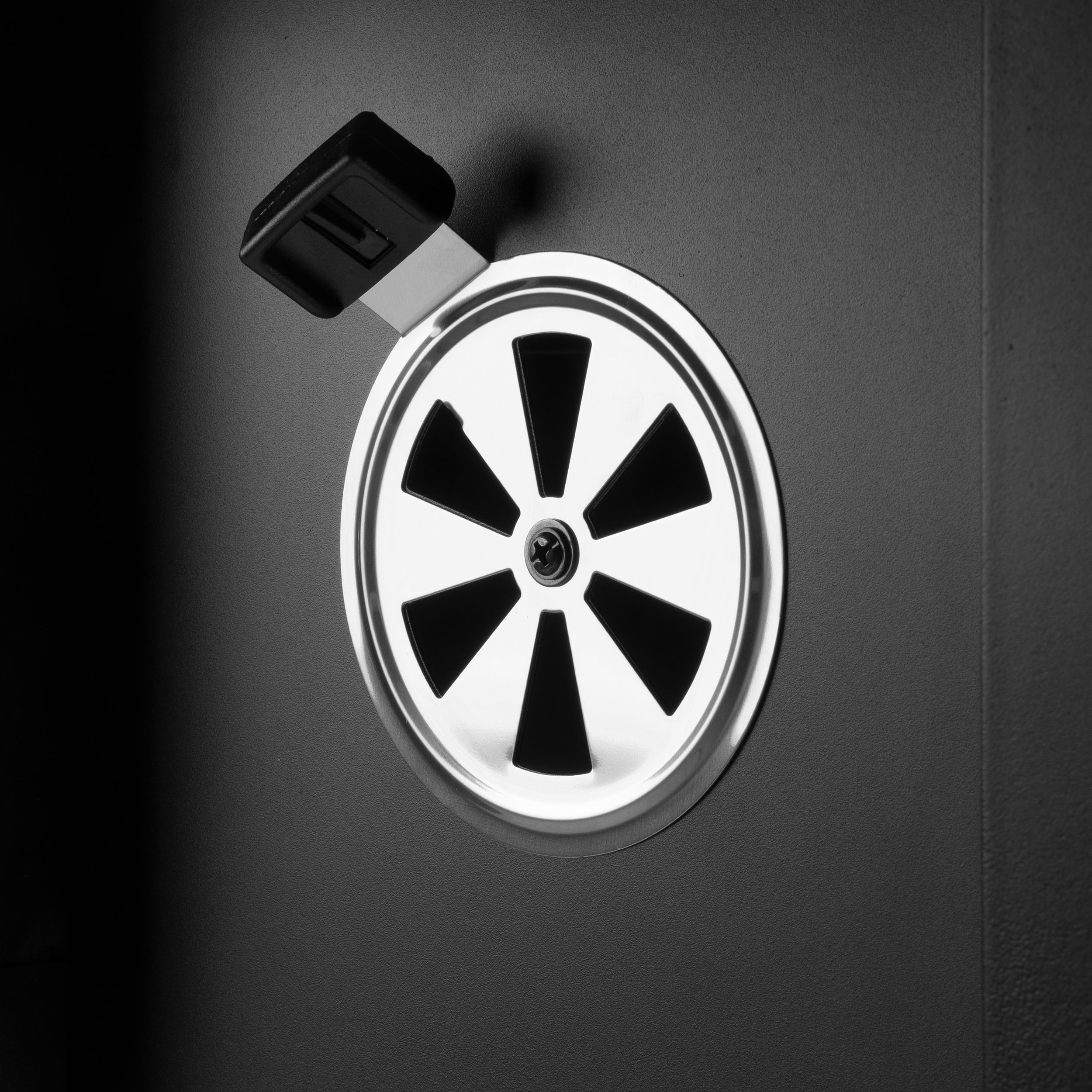 Grill węglowy ogrodowy CARBON czarny - obrazek 3